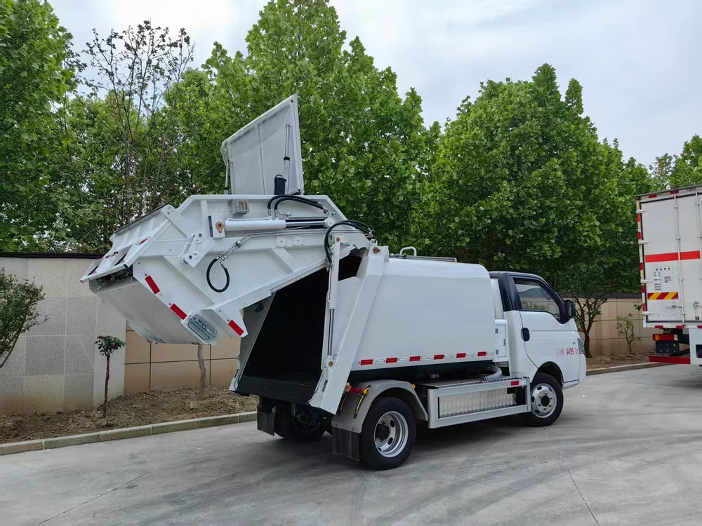 4.5T EV Compression Garbage Truck