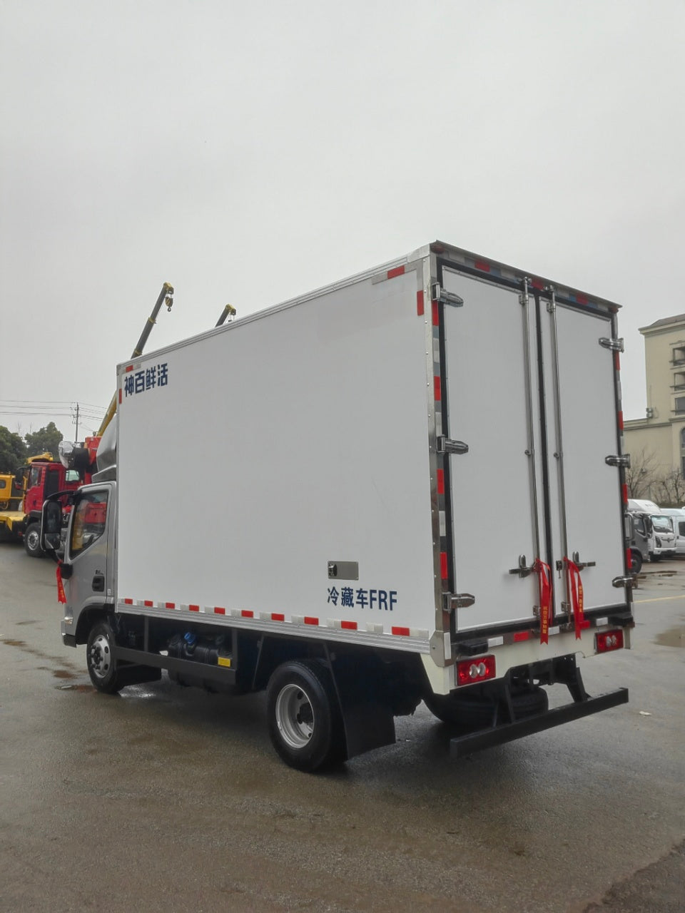 FOTON 4.2m 120HP Refrigerated Truck
