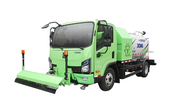 High pressure cleaning truck