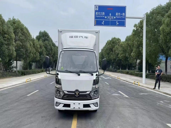 FOTON 5.5m Refrigerated Truck
