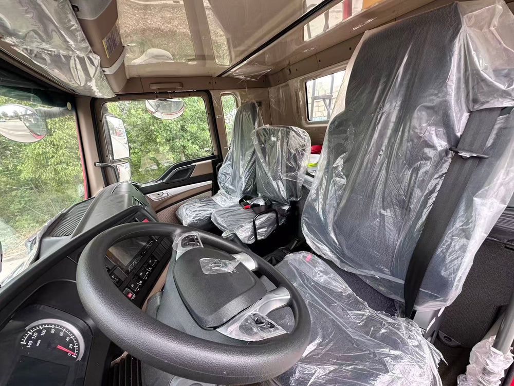 HOWO 6×4 14T Telescopic Boom Crane